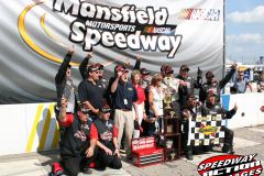 SAI-2006-05-27-NCTS-Mansfield-250-Victory-Lane-043