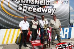 SAI-2006-05-27-NCTS-Mansfield-250-Victory-Lane-082